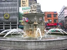Carriedo Foaming Jets, Manila, 1997