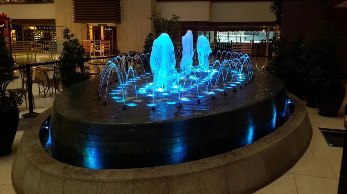 ESP Mall Multi-pattern Fountain, EDSA Shangri-la, 2016
