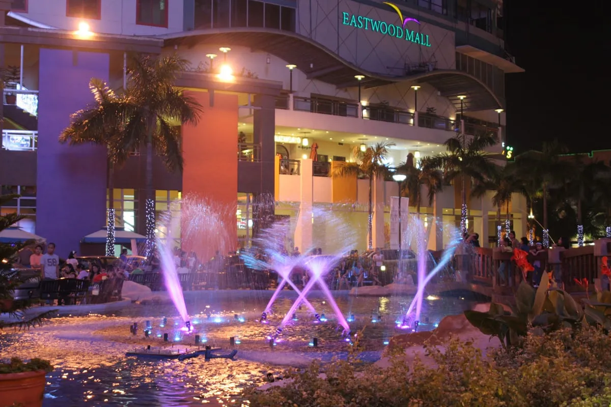 Eastwood Dancing Fountain Cross, 2009