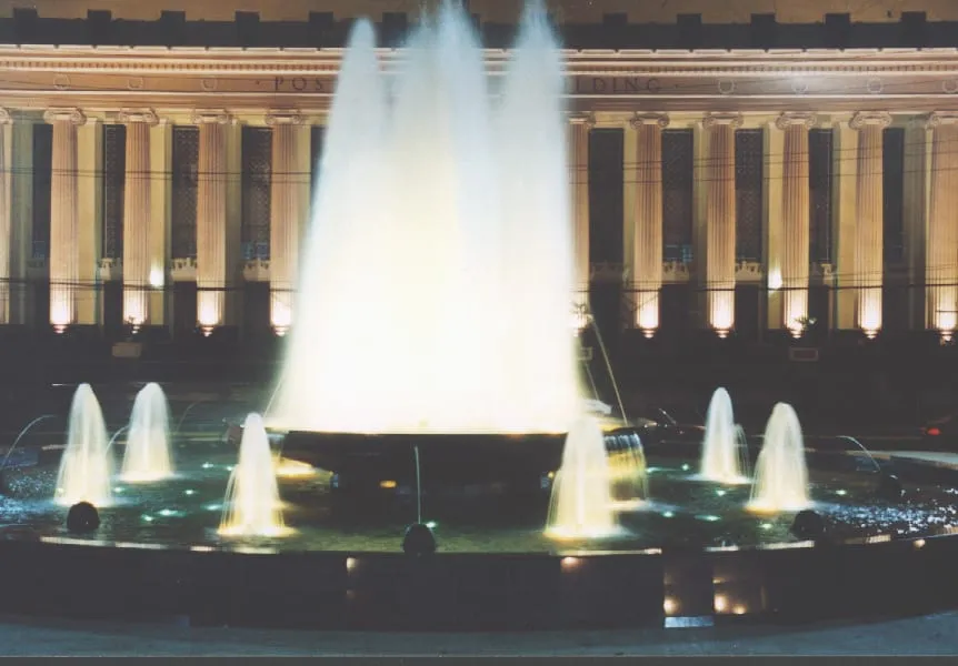 Liwasang Bonifacio Dancing Fountain, 2002