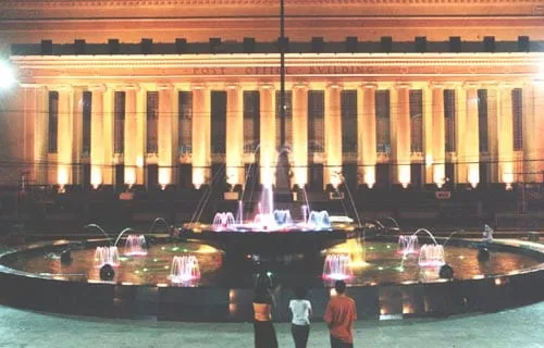 Liwasang Bonifacio Fountain, 2002