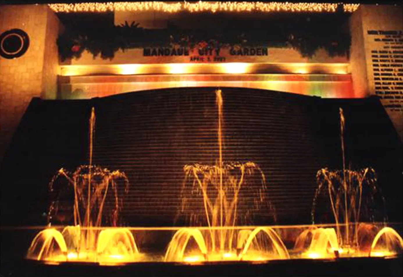 Mandaue City Garden Multi-step cascades with Revolving Fountains, Cebu, 2003