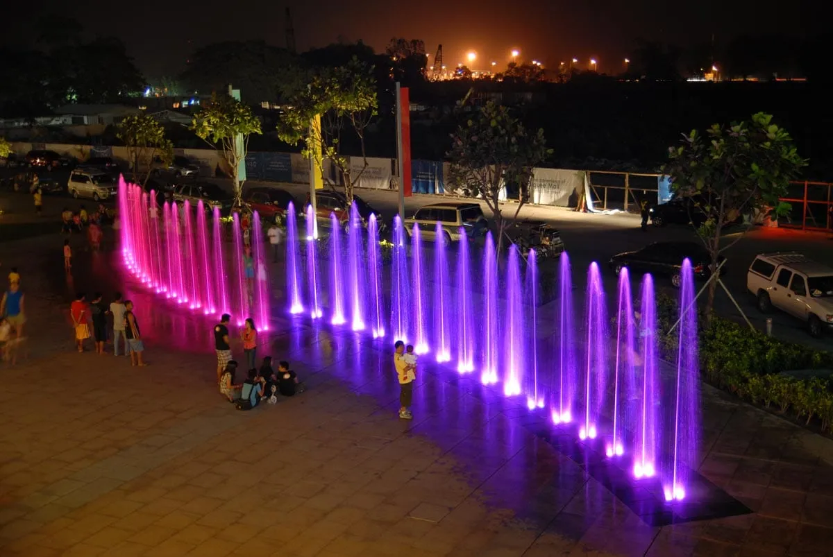 Marquee Mall Interactive Fountain Angeles City, 2009