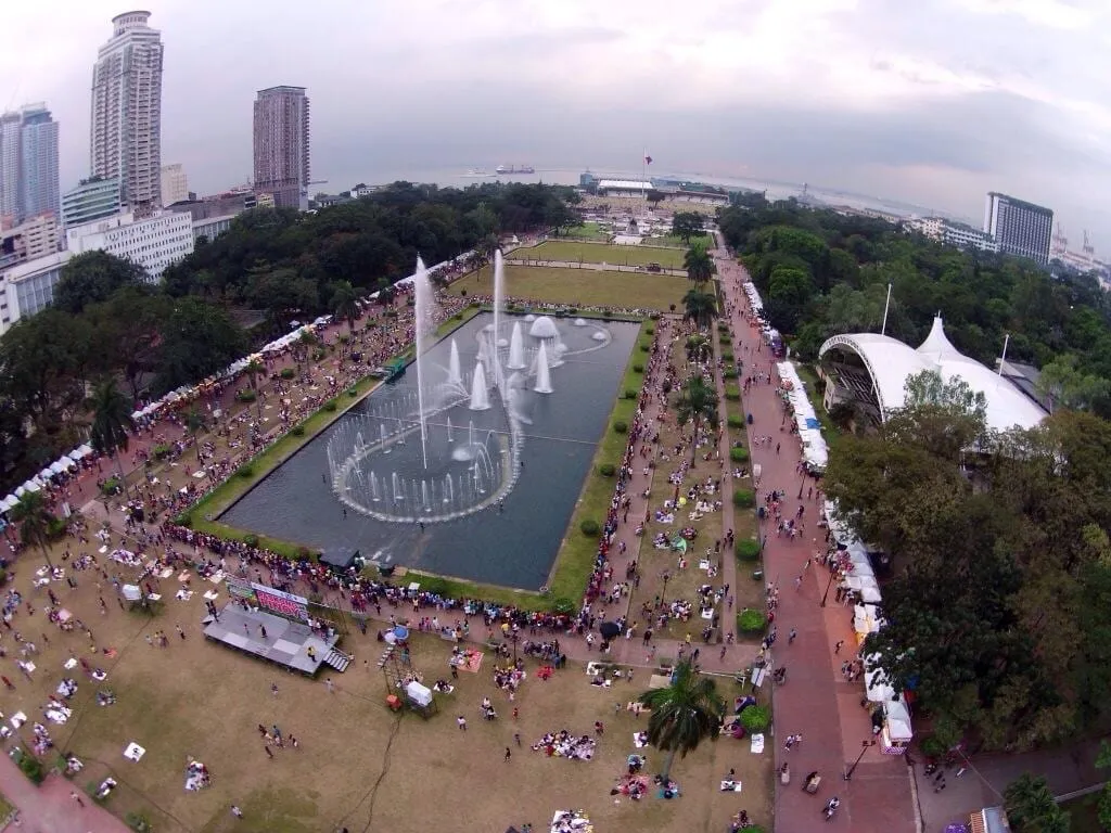 Rizal Park Musically Dancing Fountain, 2010