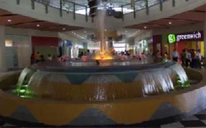 Robinsons Lipa Batangas, 2003